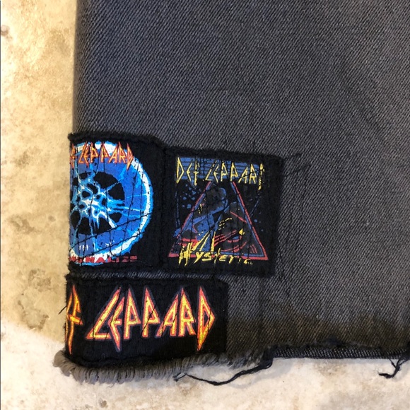 JunkFood Def Leopard denim mini skirt - Picture 3 of 5